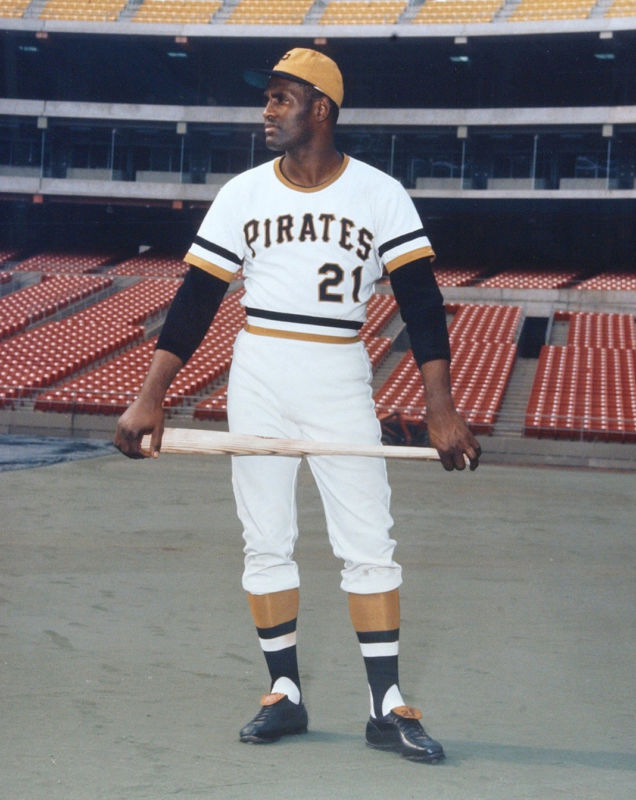 roberto clemente uniform