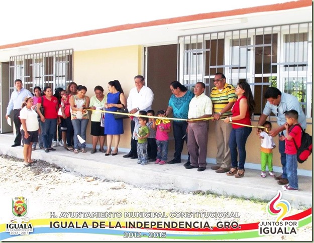 AULA JARDIN DE NIÑOS BANDERA TRIGARANTE