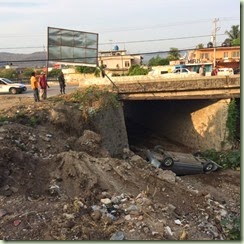 vuelca al uir de sujetos armados en rio san juan de PBJ norte (5)