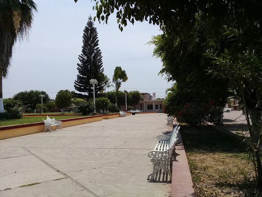 Lonchería Ayala, Portal Guerra 19, Centro, 63330 Santiago Ixcuintla, Nay., México, Restaurante de comida para llevar | NAY