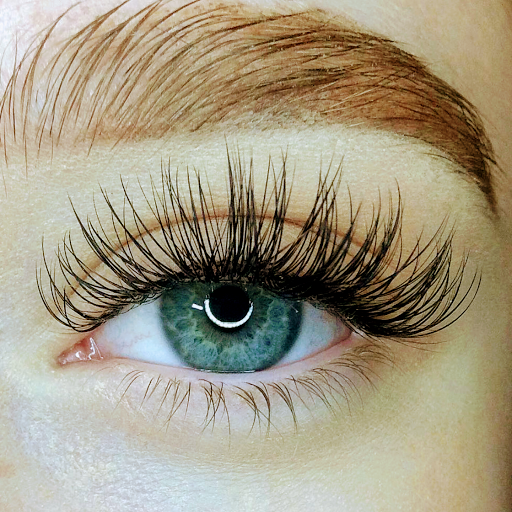 Lashes by Lindsey NWA