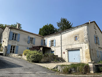 maison à Villebois-Lavalette (16)