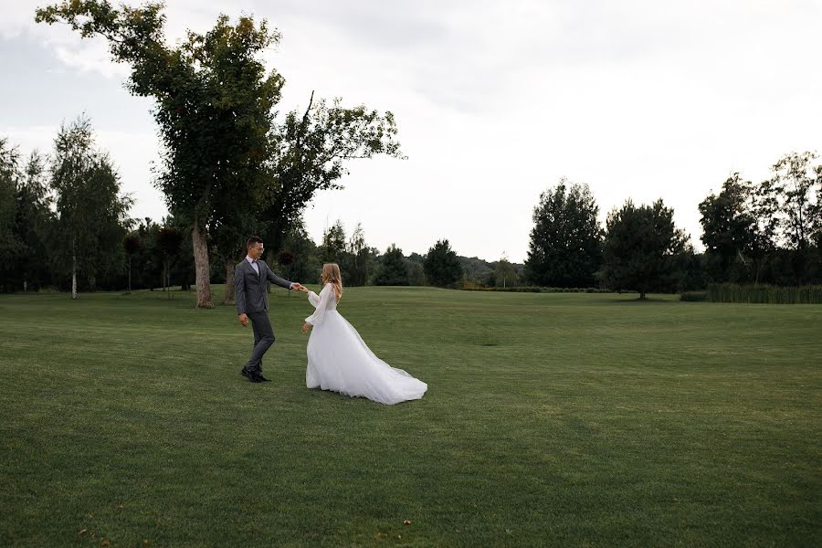 Fotógrafo de bodas Oksana Ryabovol (oksanariabovol). Foto del 18 de julio 2023