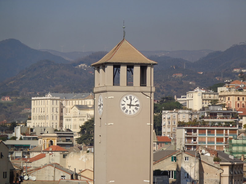 А включите-ка мне усилители качки! А подайте-ка белых пиджаков. Costa Paсifica февраль 13г