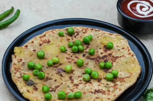 Matar Paneer Paratha