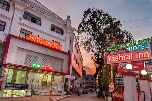 Hotel Yashraj Inn, Krishnachintan, Nashik - Pune Rd, Sinnar, Maharashtra 422103, India, Lodge, state MH