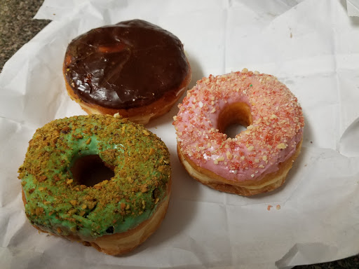 Donut Shop «Donut Licious», reviews and photos, 1535 Spring Cypress Rd, Spring, TX 77388, USA