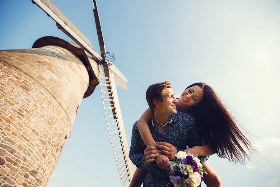 Photographe de mariage Dmitriy Demskoy (kurnyavko). Photo du 24 septembre 2014