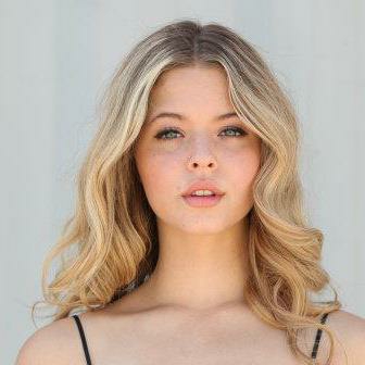 Sasha Pieterse Awesome Profile Pics