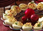 Deviled Eggs with Bacon Recipe was pinched from <a href="http://www.tasteofhome.com/recipes/deviled-eggs-with-bacon" target="_blank">www.tasteofhome.com.</a>