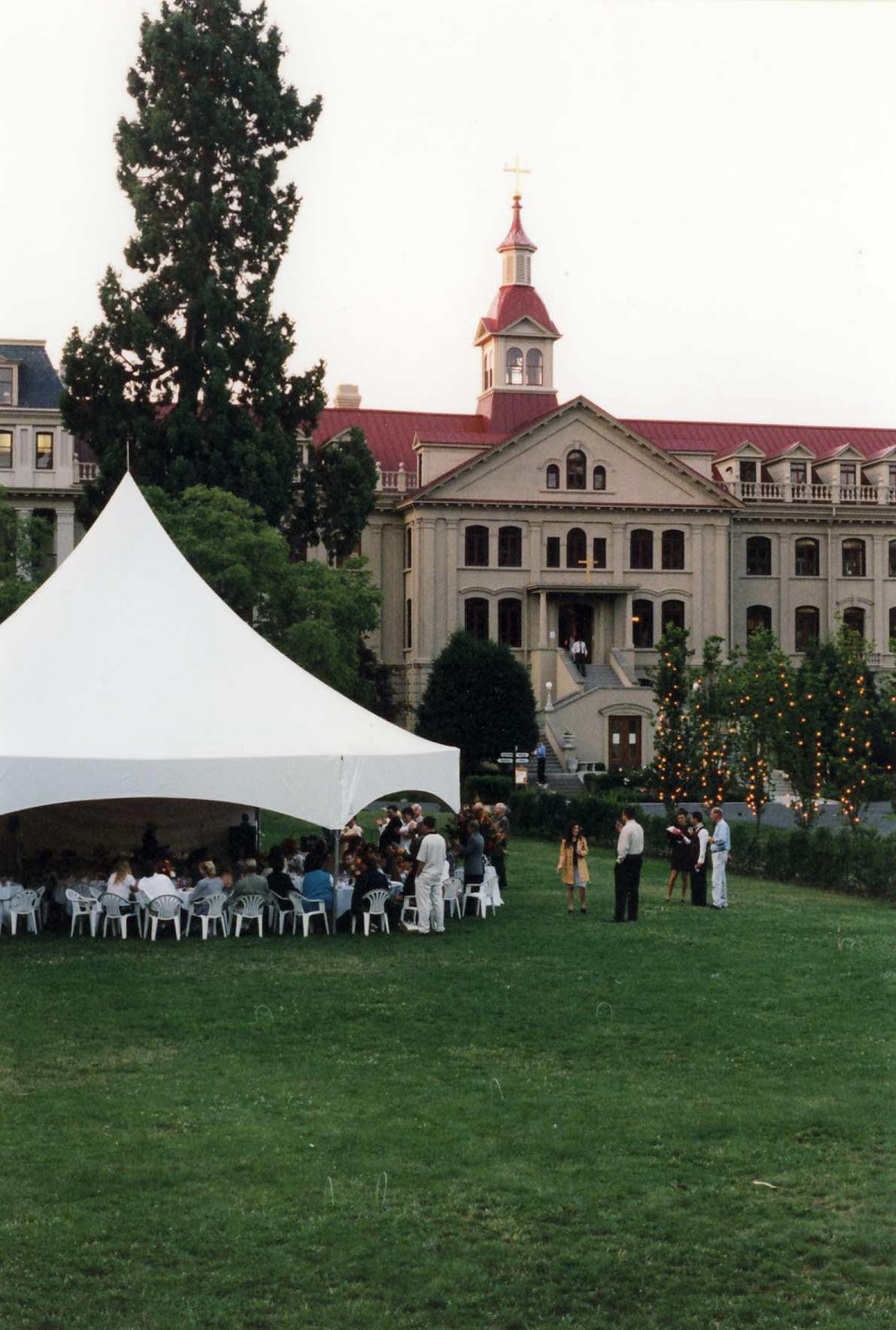 tent wedding receptions