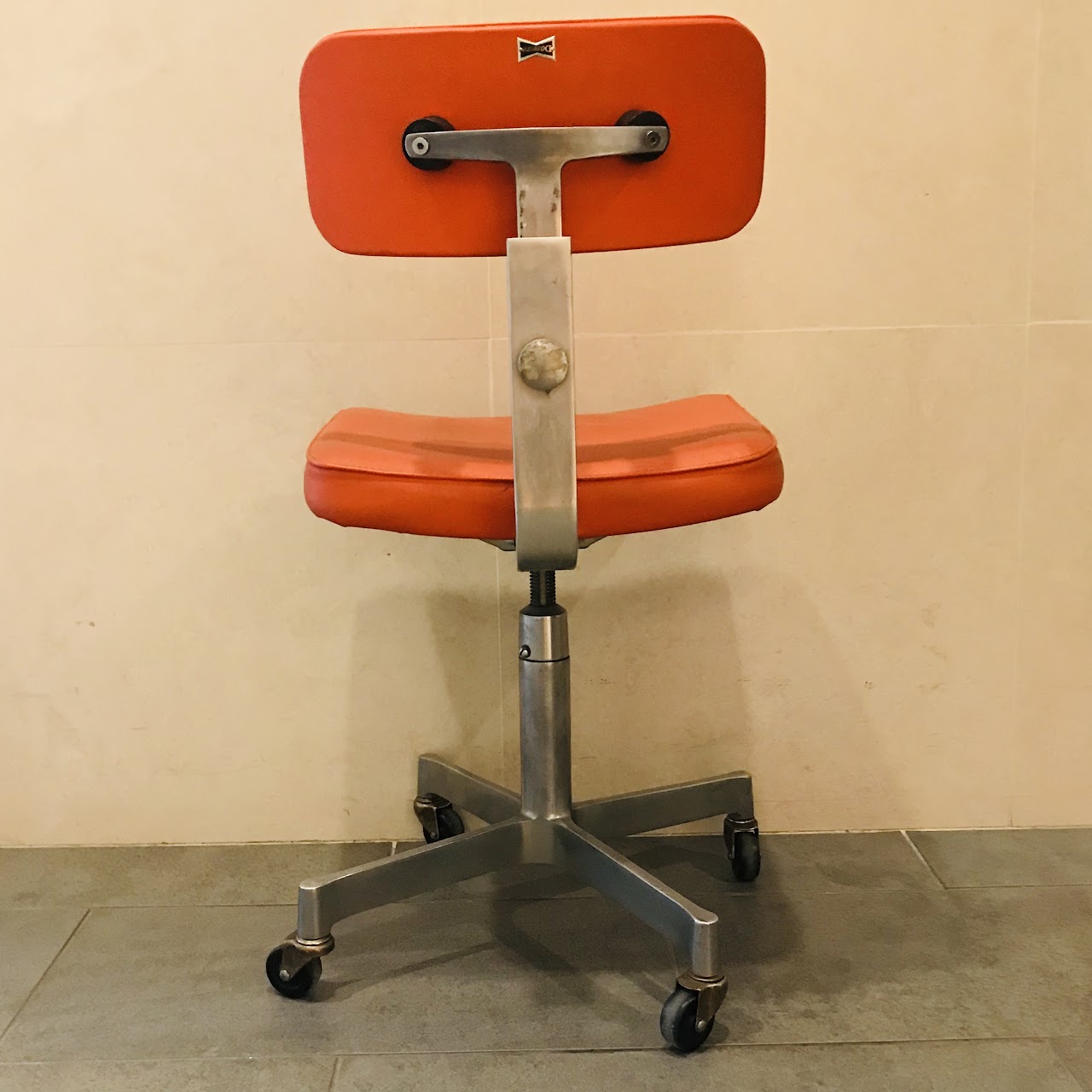 DoMore Vintage Industrial Task Chair