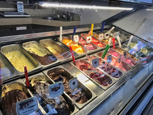 Amaretto Gelateria, Rua T-38, N 756, Qd. 143, Lt. 17 - St. Bueno, Goiânia - GO, 74223-042, Brasil, Loja_de_gelados, estado Goiás