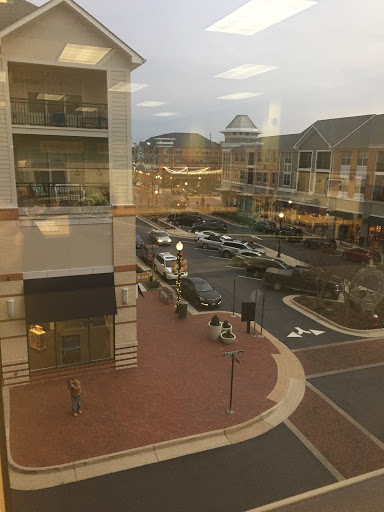 Shopping Mall «Ashburn Village Center», reviews and photos, 44111 Ashburn Shopping Plaza, Ashburn, VA 20147, USA