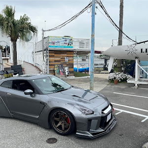 NISSAN GT-R R35