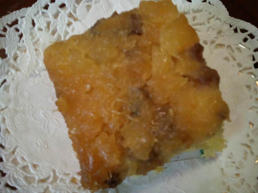 Crushed Pineapple Upside Down Cake Recipe | Just A Pinch Recipes