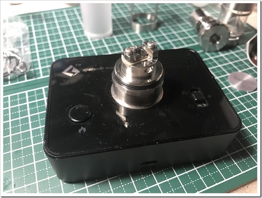 IMG 3366 thumb - 【MTLドリチで化ける】「SER V4 RTA」レビュー～味重視の高性能RTAだけど、オリジナルとかオーセンティックとか書いてないからちょっと色んな意味で怖いな～【GB在庫切れ、プリセール有り/アトマイザー】