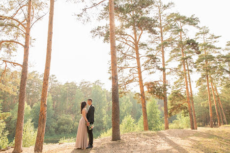 Fotógrafo de casamento Marina Zlochevskaya (mzlo). Foto de 11 de agosto 2020