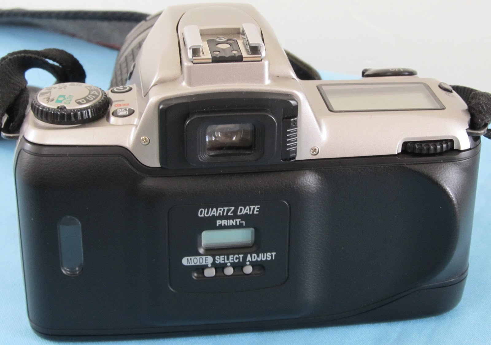 The Chens The User’s Review Nikon N65 (F65) film slr camera released