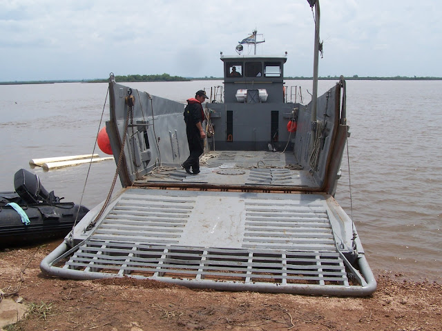 ARMADA URUGUAYA - Operación “Río Revuelto” 100_5305