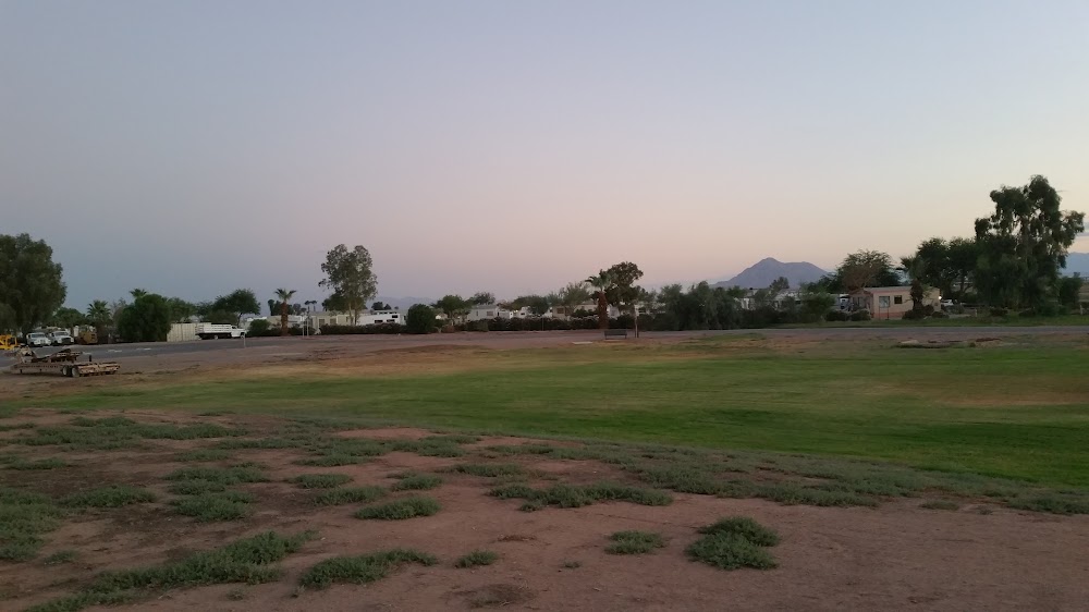 Photo Sunbeam Lake RV Resort, El Centro, Imperial County, California, Unite...