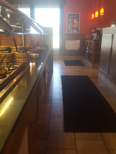 Pizza Restaurant «Pizza Hut», reviews and photos, 1503 E Wabash St, Frankfort, IN 46041, USA