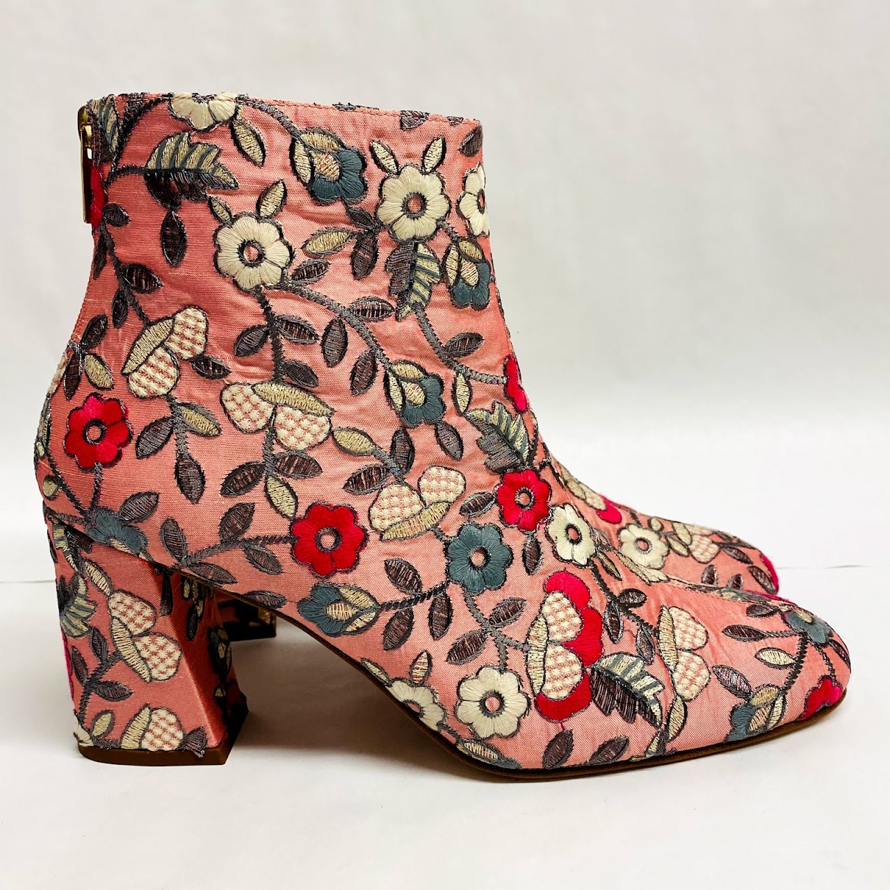 Stuart Weitzman NEW Embroidered Ankle Boots