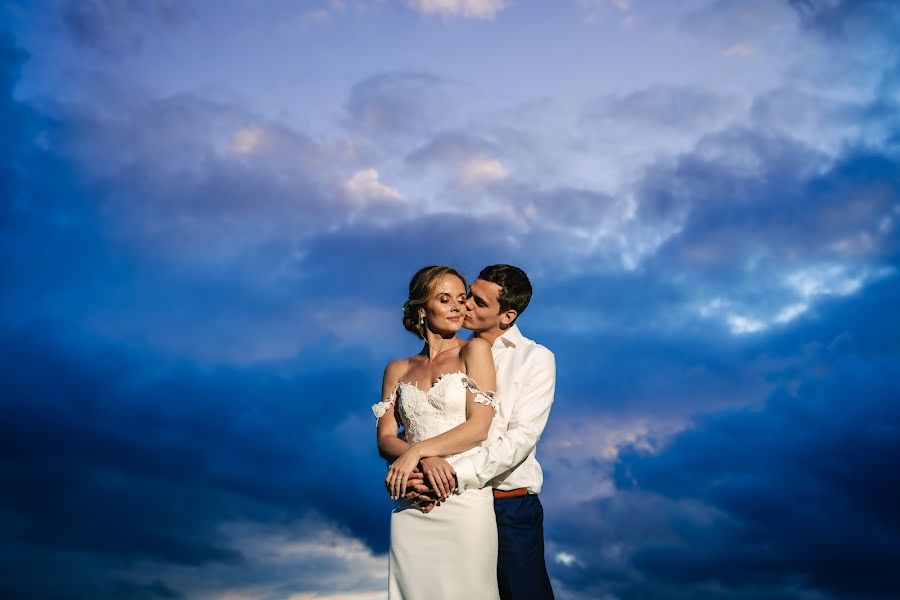 Wedding photographer Chris Milner (chrismilner). Photo of 23 January 2020