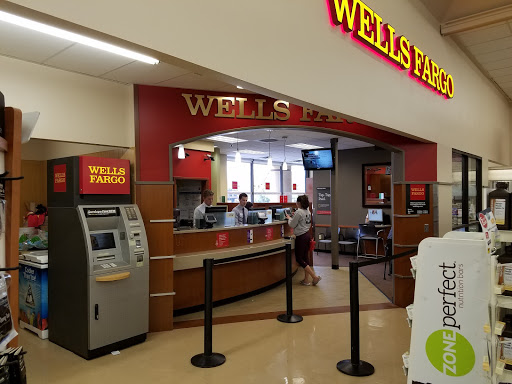 Bank «Wells Fargo Bank», reviews and photos