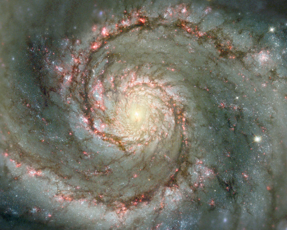 파일:external/apod.nasa.gov/m51dust_hubble_960.jpg