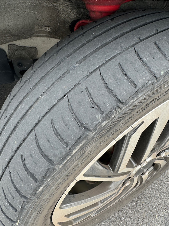 NV100クリッパー リオの梅雨・タイヤ交換・曇り空と愛車に関するカスタム事例の投稿画像2枚目