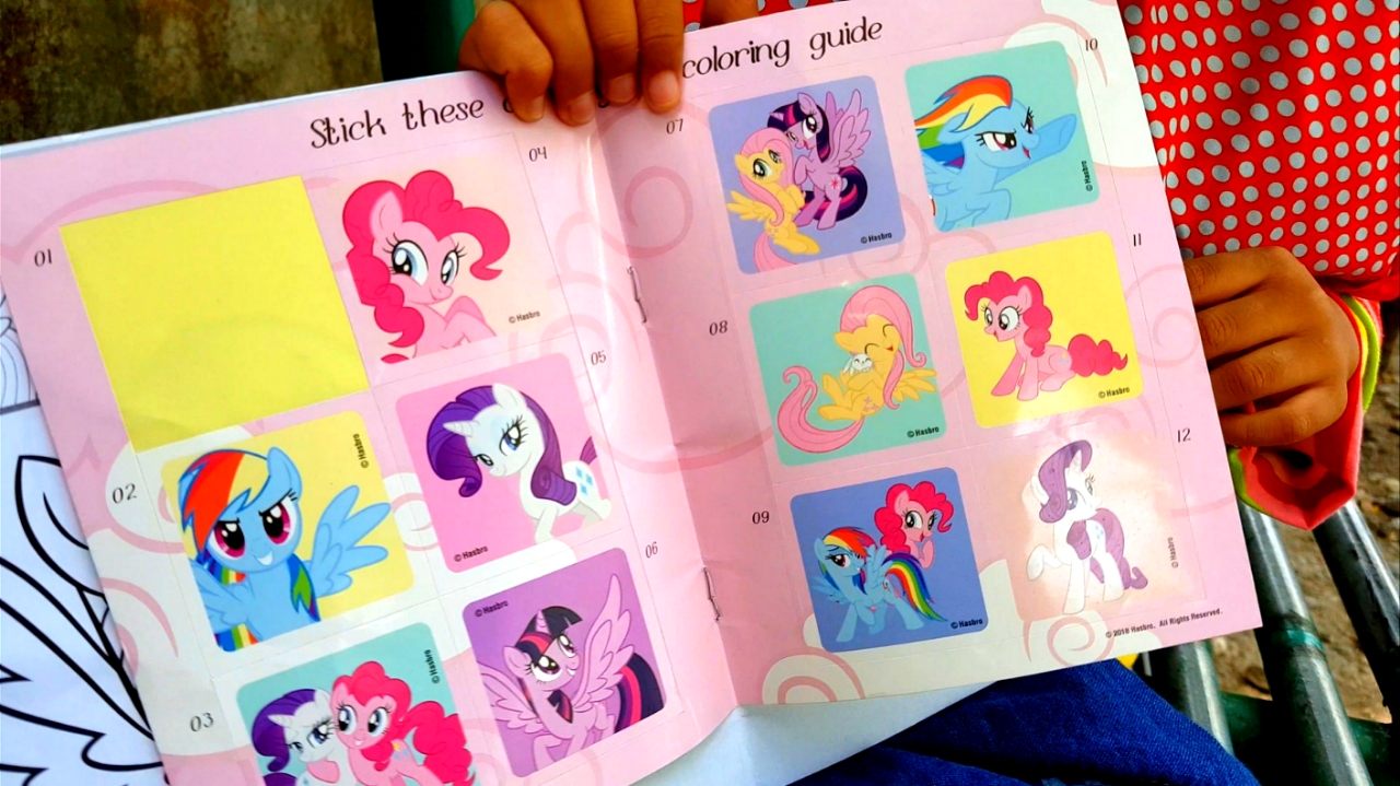 Nafis WQ Hobi Menempel Stiker Karakter My Little Pony 