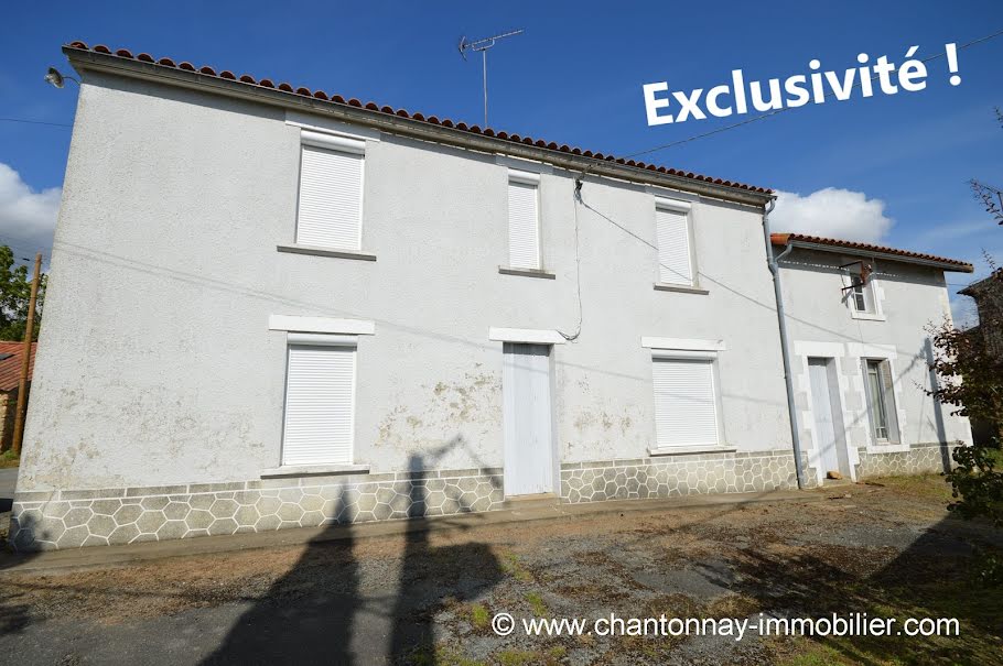 Vente maison 4 pièces 111 m² à Chantonnay (85110), 75 250 €