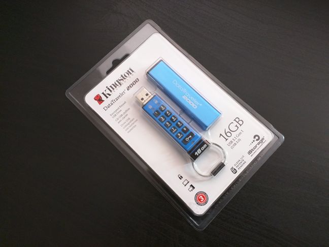 Kingston DataTraveler 2000, USB, memory stick, crittografato, PIN, protezione