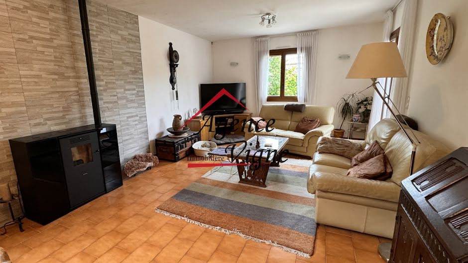 Vente maison 5 pièces 121 m² à Saint-Ambroix (30500), 295 000 €