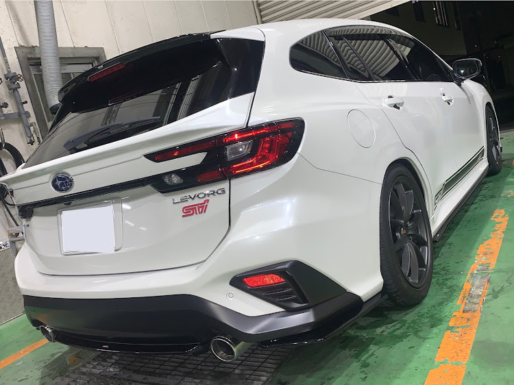 レヴォーグのNOJコーティングメンテナンスの威力❗️👍・156回目の洗車ですよー❗️✨✨✨🚗👍・いつもいいね＆コメントありがとうございます🥰に関するカスタム事例の投稿画像10枚目