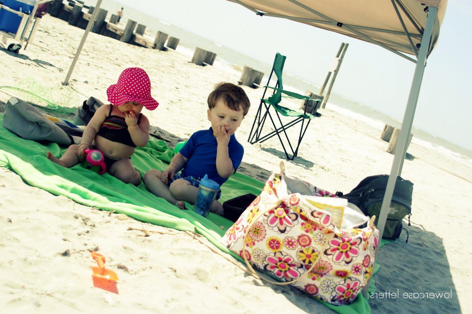 beach wedding set ups