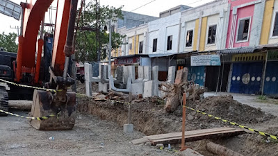 Proyek Drainase di Jalan Ini Diduga ‘Siluman’