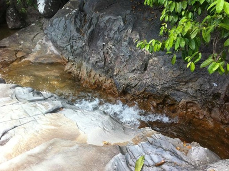 Cachoeira do Barata - Amajarì, Roraima, foto: mochileiros.com