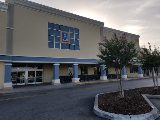 Supermarket «ALDI», reviews and photos, 4056 13th St, St Cloud, FL 34769, USA