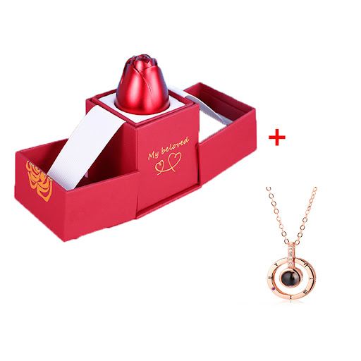 Rose Box with C necklace