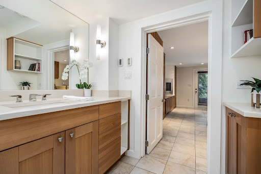 Apartment with pool 4