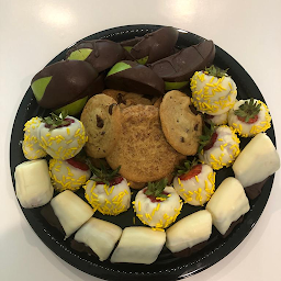 Cookie and Fruit Mix Platter