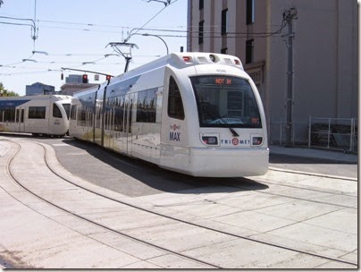 IMG_6067 TriMet MAX Type 4 Siemens S70 LRV #408 at Union Station in Portland, Oregon on May 9, 2009