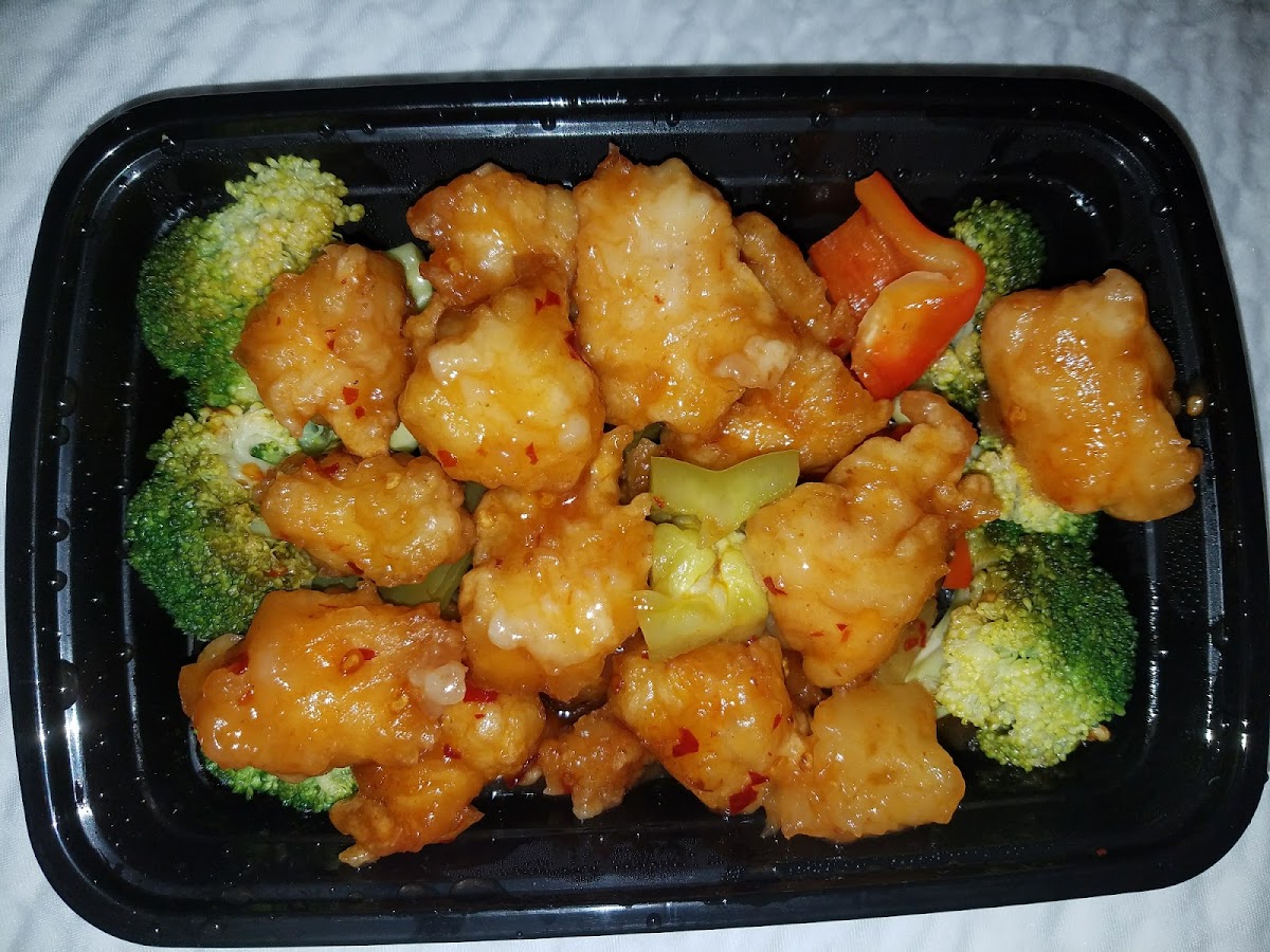 Gluten free General Tso's Chicken. it was very good!