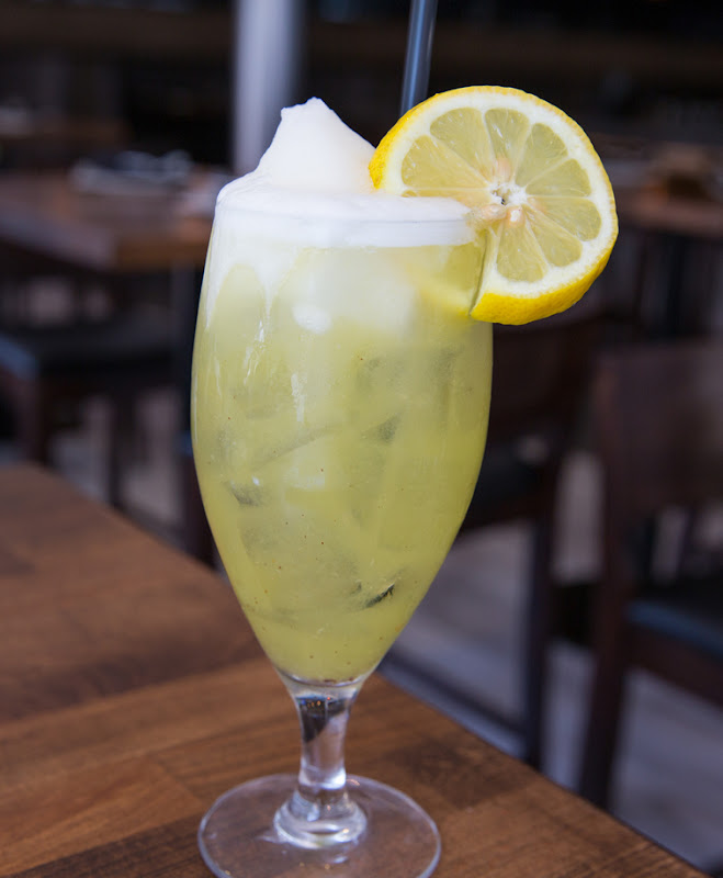 photo of a Kiwi Punch cocktail