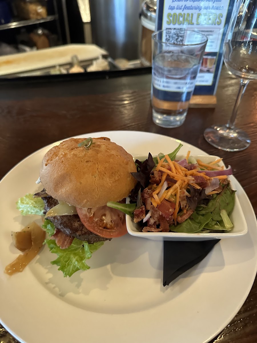 Boursin Burger w/salad (fryer is not gf)