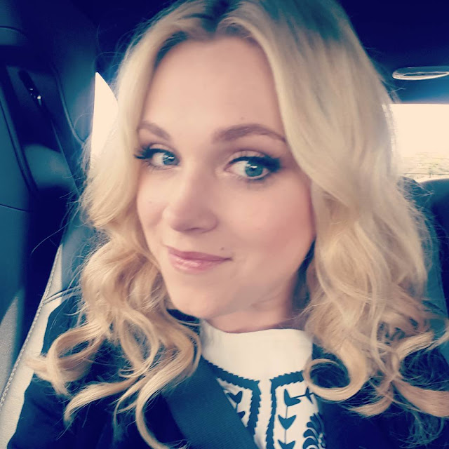 Eliza Taylor Profile Pics Dp Images