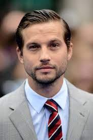 Logan Marshall Net Worth, Age, Wiki, Biography, Height, Dating, Family, Career
