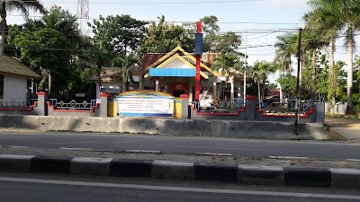 Photos of PLN Rayon Wua-Wua